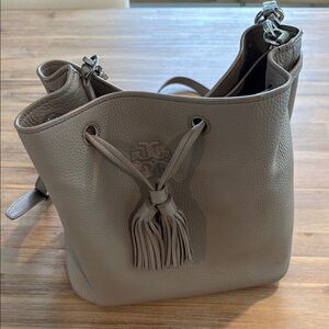 Tory Burch Gray Leather Shoulder Bag with Tassel Accent